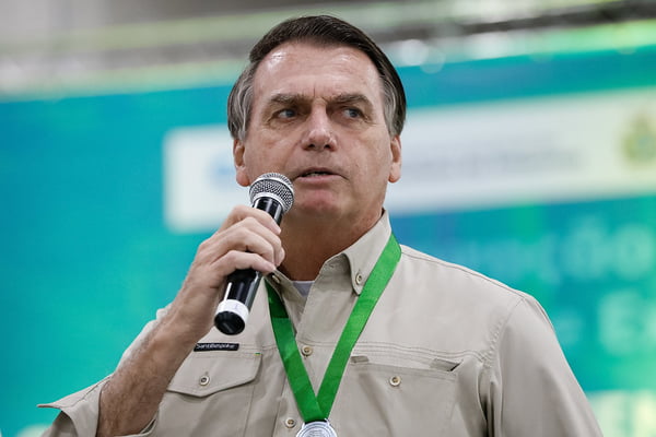 Bolsonaro discursando