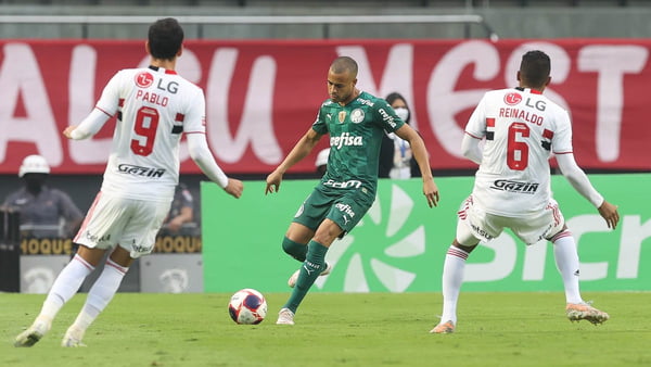 São Paulo e Palmeiras decidem título paulist