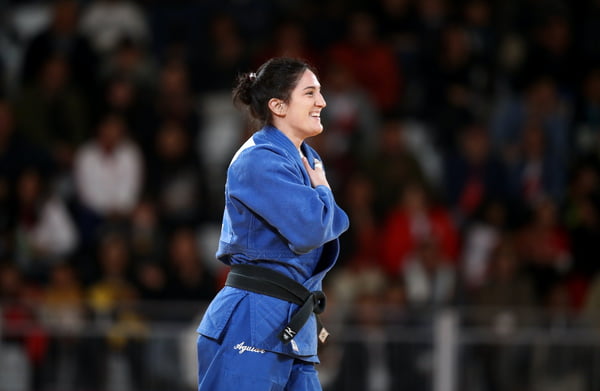 Judô: Mayra Aguiar e Rafael Macedo ficam com bronze no World Masters