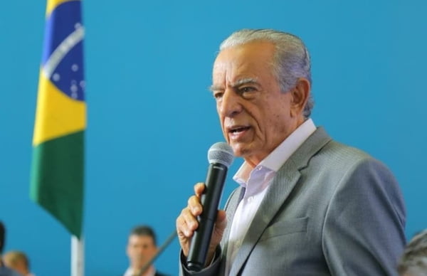 Iris Rezende (MDB), ex-governador de Goiás e ex-prefeito de Goiânia