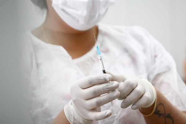 Vacinação contra Covid em Goiás Aparecida (GO)