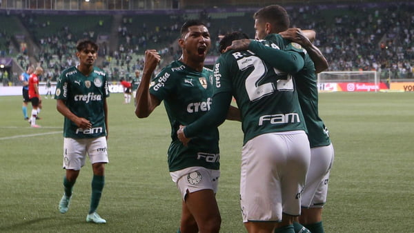 Palmeiras vence no Brasileirão