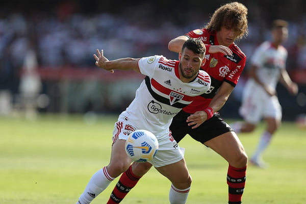 Calleri e David Luiz