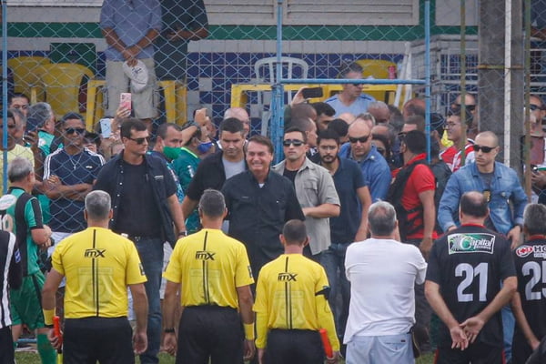 Brasília (DF) – Bolsonaro assiste à partida de futebol no Minas Tênis Clube (5/11)