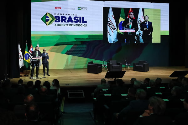 Presidente Jair Bolsonaro em fórum na Fiesp