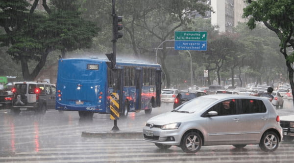 Chuvas seguem intensas em Belo Horizonte