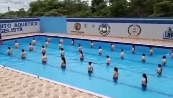 goias alunos piscina colegio militar