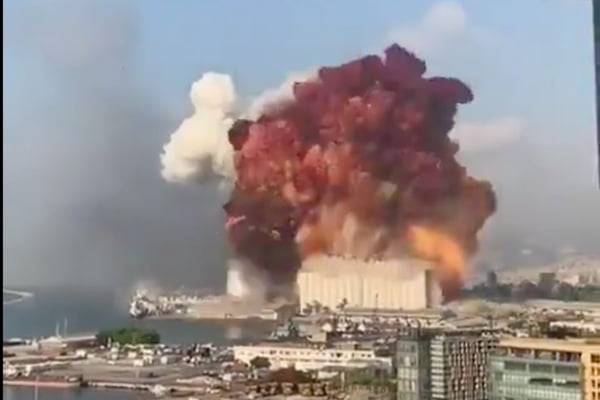 explosão Beirute porto libano