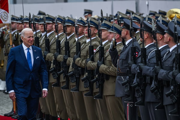 Joe Biden visita a Polônia para dar apoio à Ucrânia na guerra contra a Rússia
