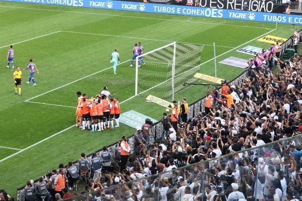 Corinthians vence o Fortaleza