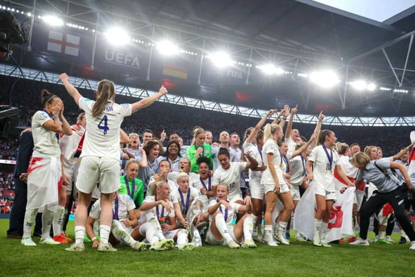 Inglaterra conquista a Eurocopa