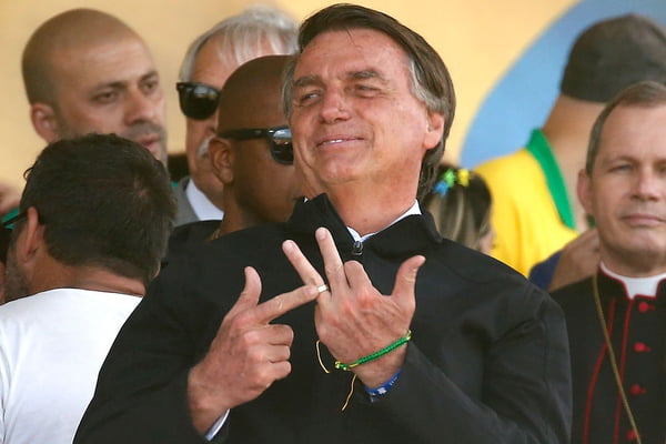 Após atos políticos do 7 de Setembro, Bolsonaro faz live