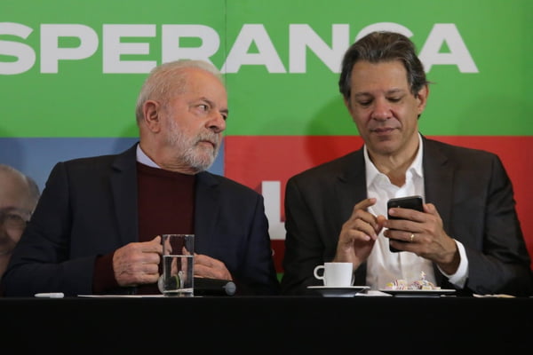 Lula (PT) e Fernando Haddad (PT) -- Metrópoles