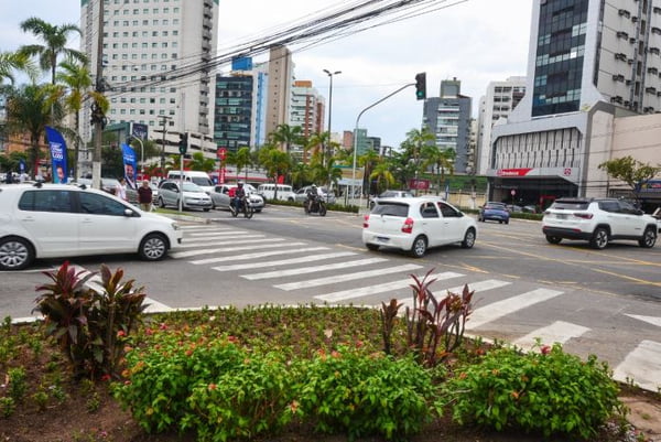 Mergulhão entre avenidas Reta da Penha e Rio Branco vai garantir trânsito livre