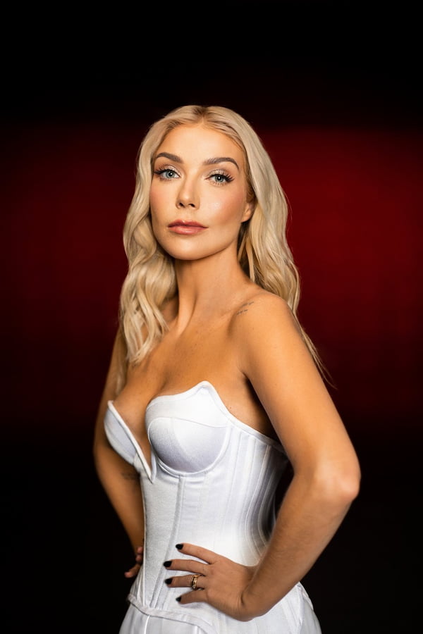 Foto colorida de Luiza Possi