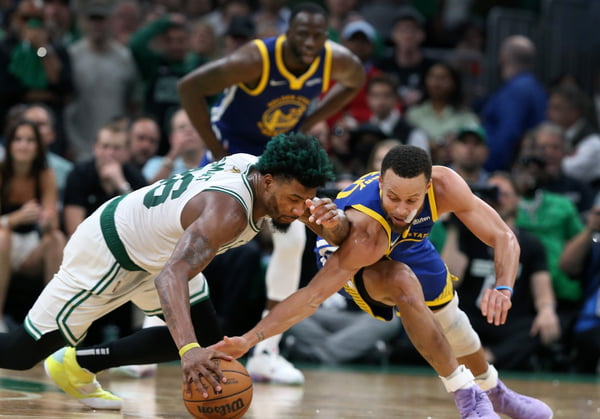 Golden State Warriors Vs Boston Celtics At TD Garden