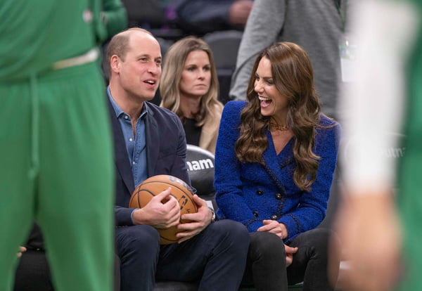 Na foto, o príncipe e princesa de Gales, William e Kate Middleton - Metrópoles