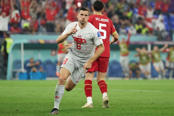 Suíça bate a Sérvia por 3 x 2 e avança para as oitavas da Copa