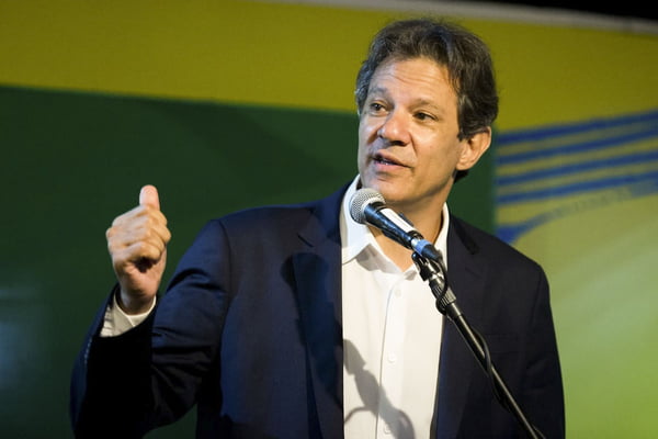 Futuro Ministro do governo Lula Fernando Haddad durante anuncio dos novos nomes da pasta da Fazenda - Metrópoles