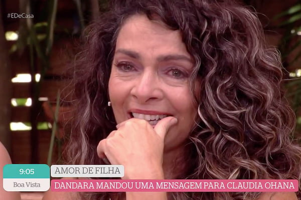Claudia Ohana chora no É de Casa - Metrópoles