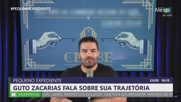 Vice-líder de Tarcísio exibe vídeo de deputado cassado na Alesp