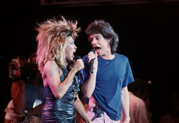 Tina Turner e Mick Jagger em 1985