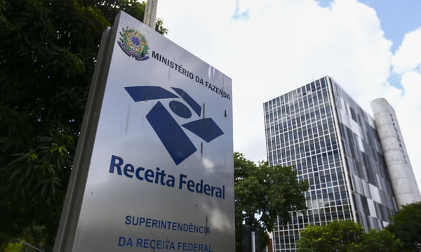 Receita Federal anuncia R$ 225,5 bilhões em autuações de contribuintes
