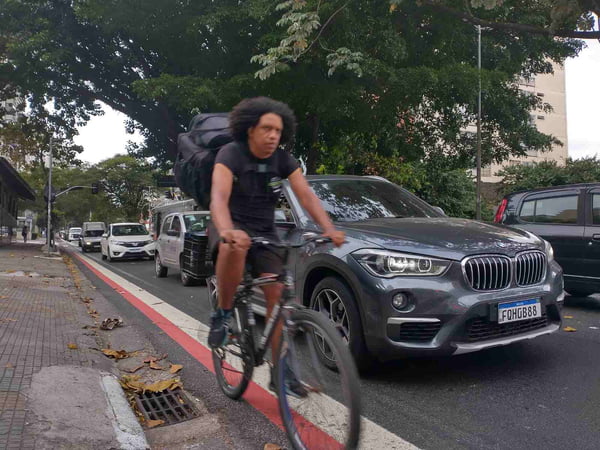 Após recape, ciclovia da Rebouças vira “ciclolinha” e irrita ciclistas