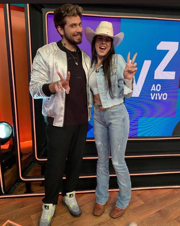 Foto colorida de Gustavo Mioto e Ana Castela - Metrópoles