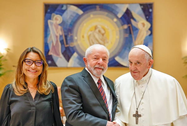 Papa Francisco, que iria se reunir com Lula, cancela ida à COP