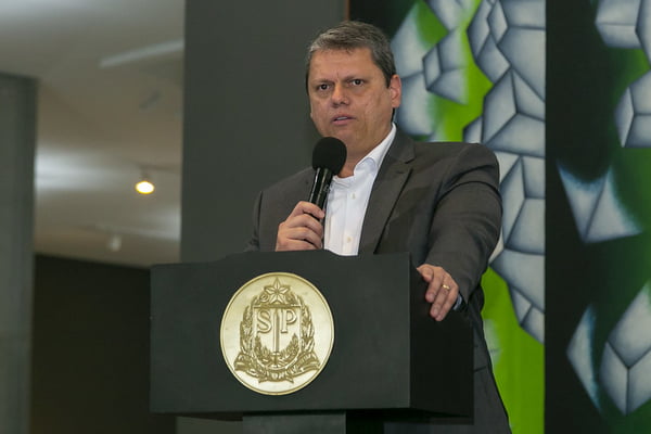 Governador São Paulo Tarcísio de Freitas