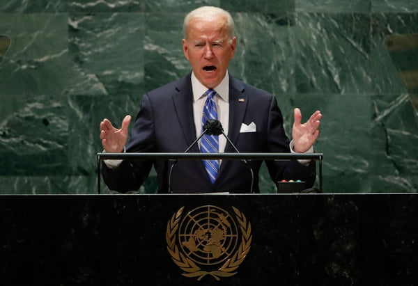 Imagem colorida do presidente Joe Biden na Assembleia Geral da ONU de 2023 - Metrópoles