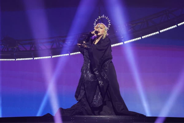 Madonna na estreia da turnê The Celebration - Metrópoles