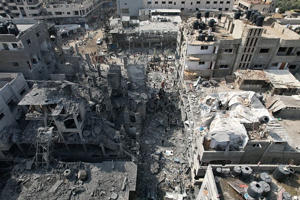imagem colorida gaza destruída após bombardeios - metrópoles