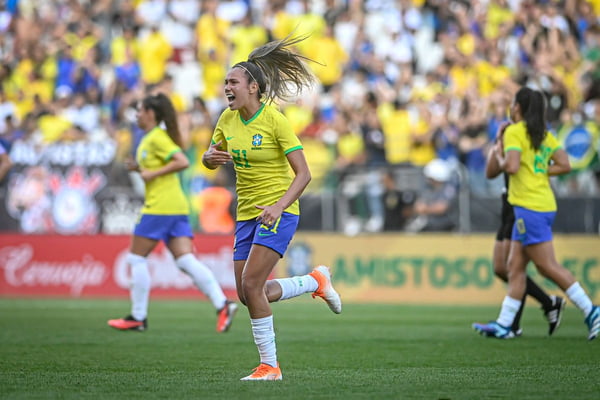 Seleção Feminina vence o Japão em jogo de 7 gols em São Paulo