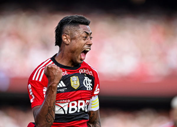 Imagem colorida de Bruno Henrique, atacante do Flamengo- Metrópoles