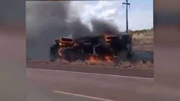 Caminhão do Exército pegando fogo em Roraima
