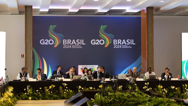 Imagem colorida mostra reunião do G20, sob Presidência do Brasil, no Palácio Itamaraty - Metrópoles