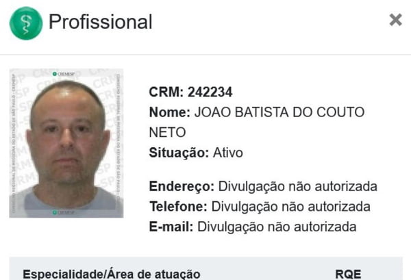 foto colorida do médico João Batista do Couto Neto foi registrado no Cremesp em fevereiro de 2023, mesmo enfrentando denúncias - Metrópoles