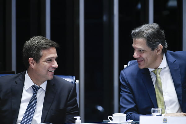 Presidente do Banco Central, Roberto Campos Neto, e o ministro da Fazenda, Fernando Haddad