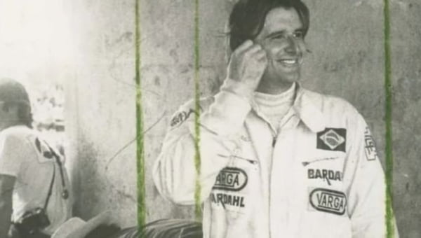 foto antiga em preto e branco do ex-piloto de Fórmula 1 Wilsinho Fittipaldi - Metrópoles