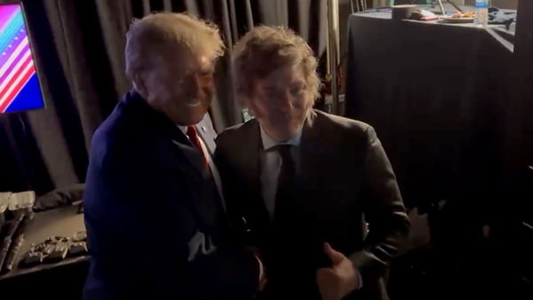imagem colorida Donald Trump no primeiro encontro com Javier Milei - Metrópoles
