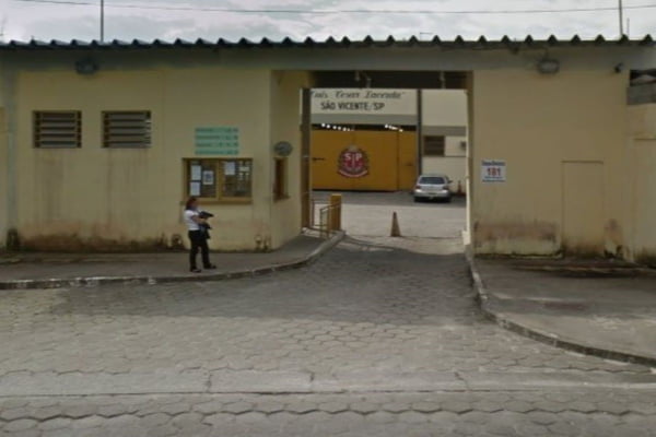 Imagem colorida de Centro de Detenção Provisória (CDP) de São Vicente, onde ex-apresentador do SBT está preso - Metrópoles