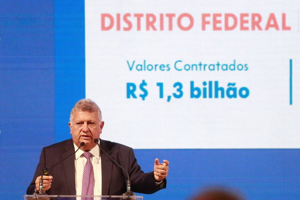 Imagem colorida do almoço do Lide Brasília 2024 com palestra do presidente do banco Caixa. Brasília(DF) - Metrópoles