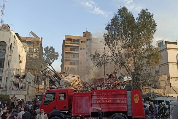 Ataque ao consulado do Irã na Síria matou dois generais