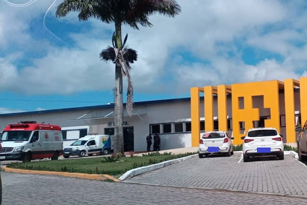 Imagem colorida de hospital em Pernambuco - Metrópoles