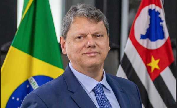 foto colorida do governador de SP, Tarcísio de Freitas - Metrópoles