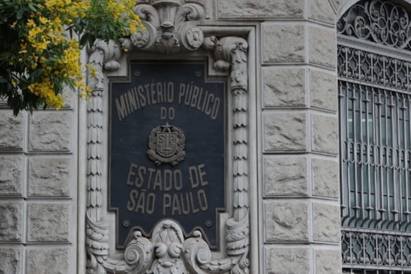 Foto colorida da fachada do prédio do Ministério Público de São Paulo - Metrópoles