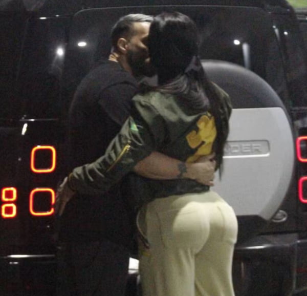 Belo beijando Gracyanne Barbosa