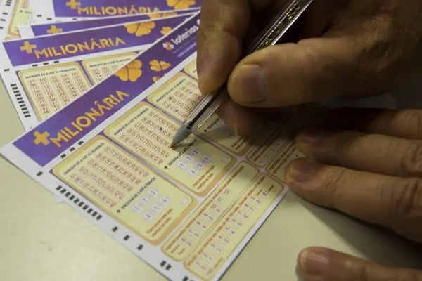 imagem colorida da loteria mais milionária +milionária